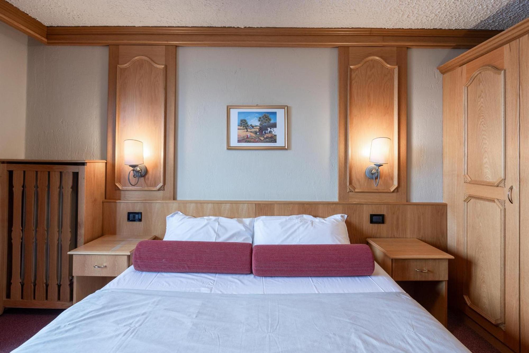 Hotel Intermonti Λιβίνιο Δωμάτιο φωτογραφία